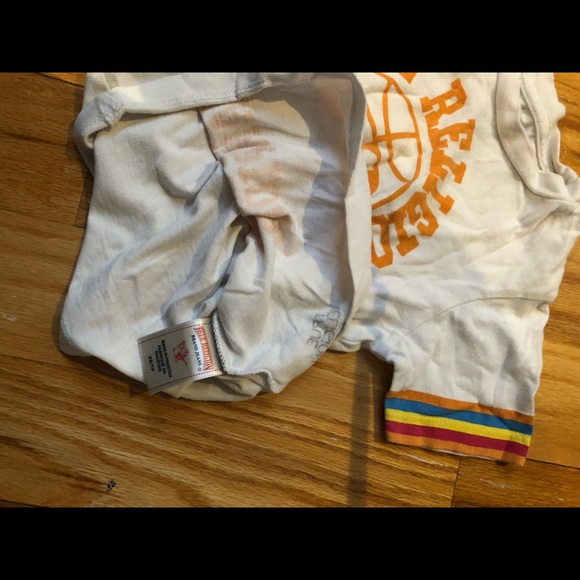 True religion shirt - Picture 2 of 3